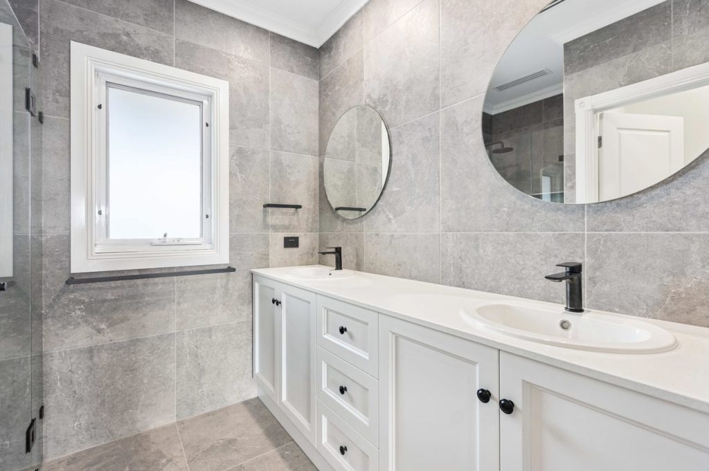 Ensuite with Square pattern for Choosing the Right Tile Pattern for your Space