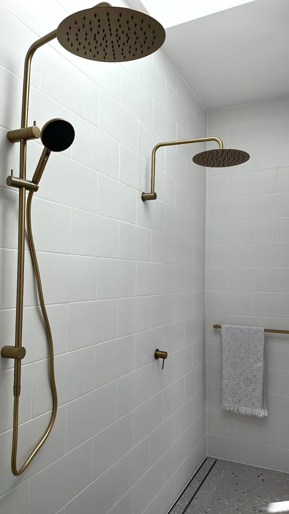 Double Showerheads, Tea Tree Gully