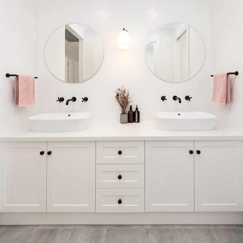 Laminate Benchtop in Bathrooms, Karoonda