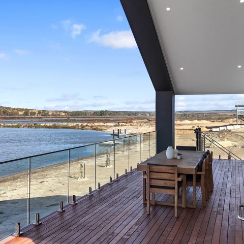 Balcony in pole frame home