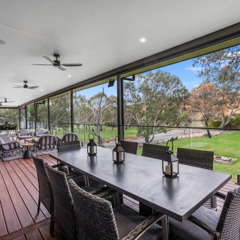 Alfresco in pole frame home